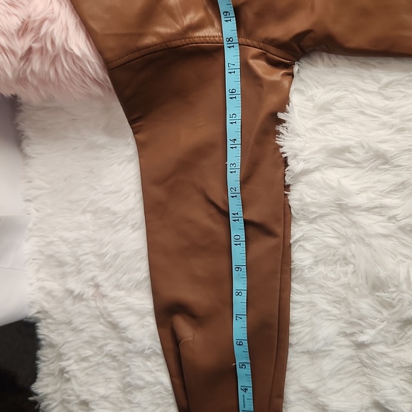 VEVERET Vegan Leather Shacket - Picture 13 of 14